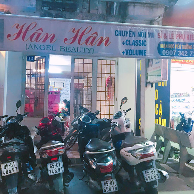 Hân Hân Nối Mi